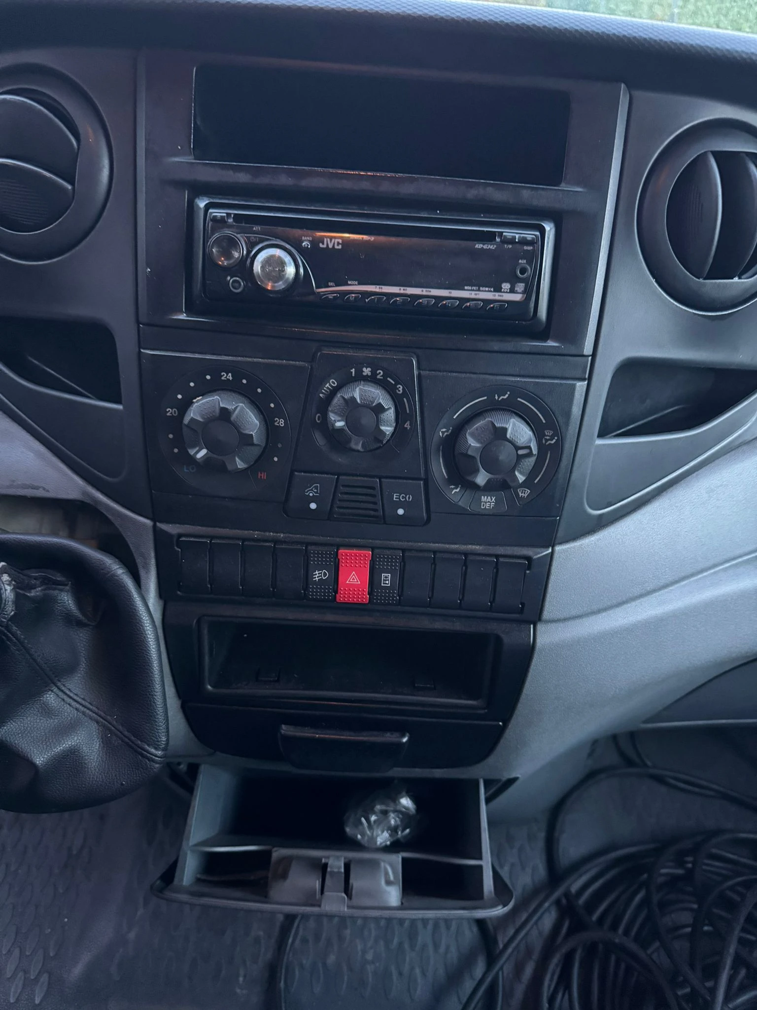 Iveco Daily 2.3HPI/ХЛАДИЛЕН+ ТОК - изображение 10