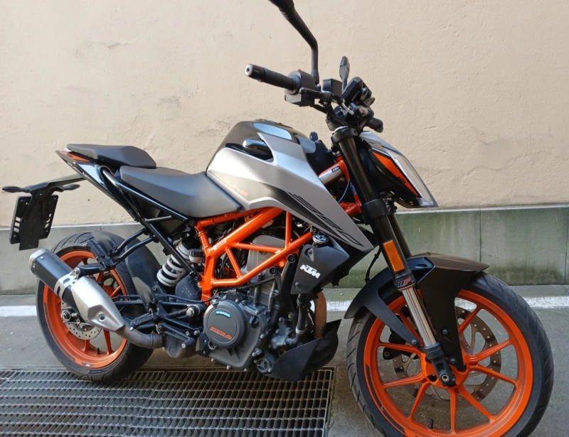 Ktm Duke 390 ABS LED А2 Кат., снимка 1 - Мотоциклети и мототехника - 49411661