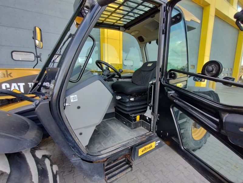 Телескопичен товарач Caterpillar 408D, снимка 11 - Селскостопанска техника - 50220801