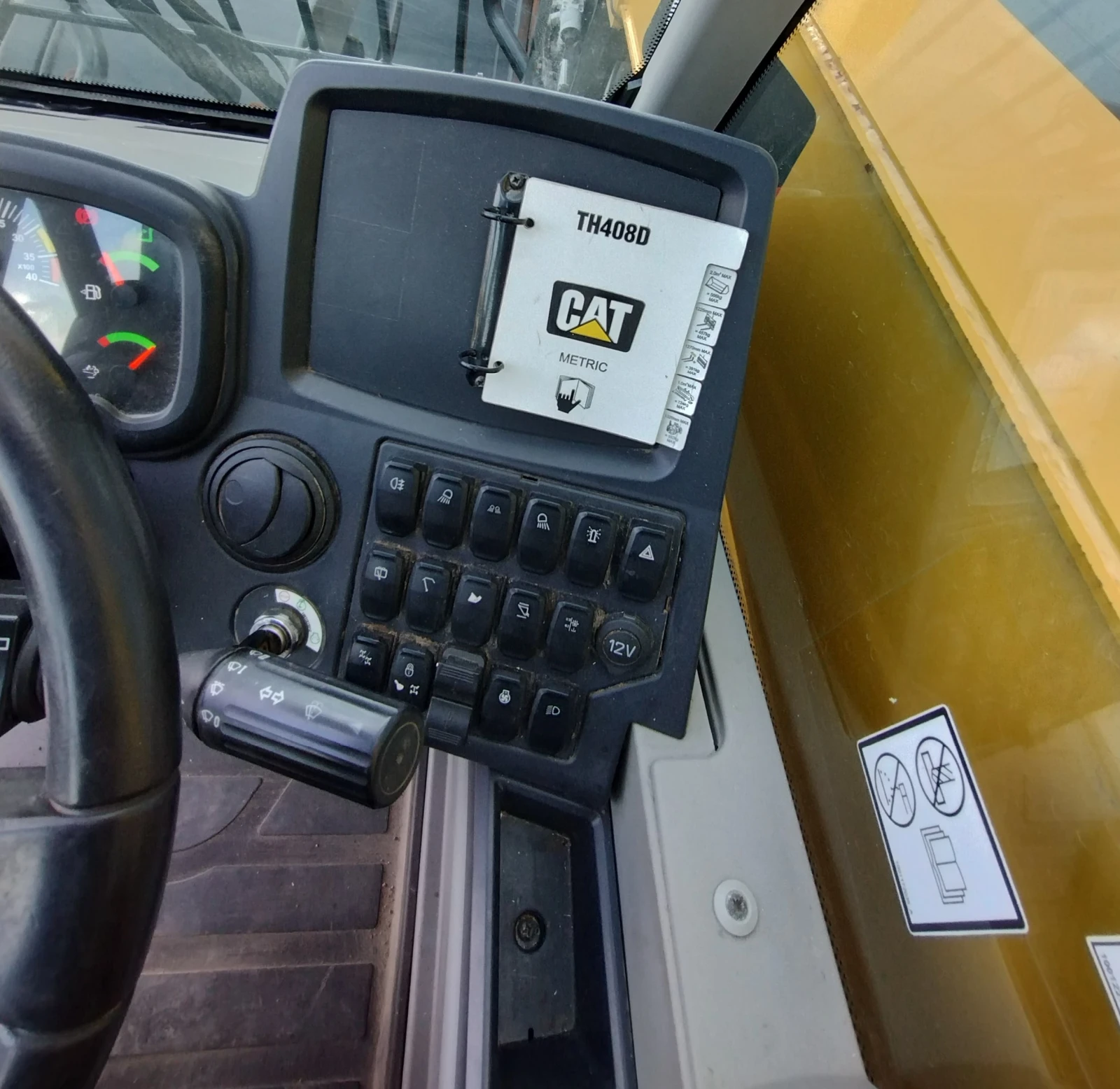   Caterpillar 408D | Mobile.bg   12