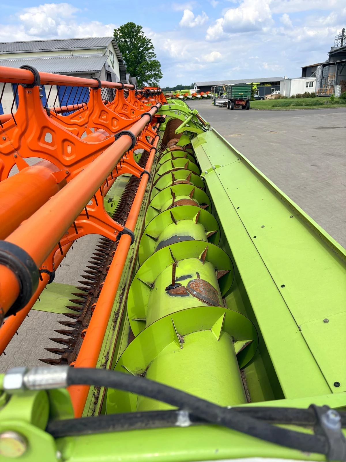 Комбайн Claas LEXION 770 + CLAAS VARIO 1230 ЛИЗИНГ, снимка 14 - Селскостопанска техника - 55134925
