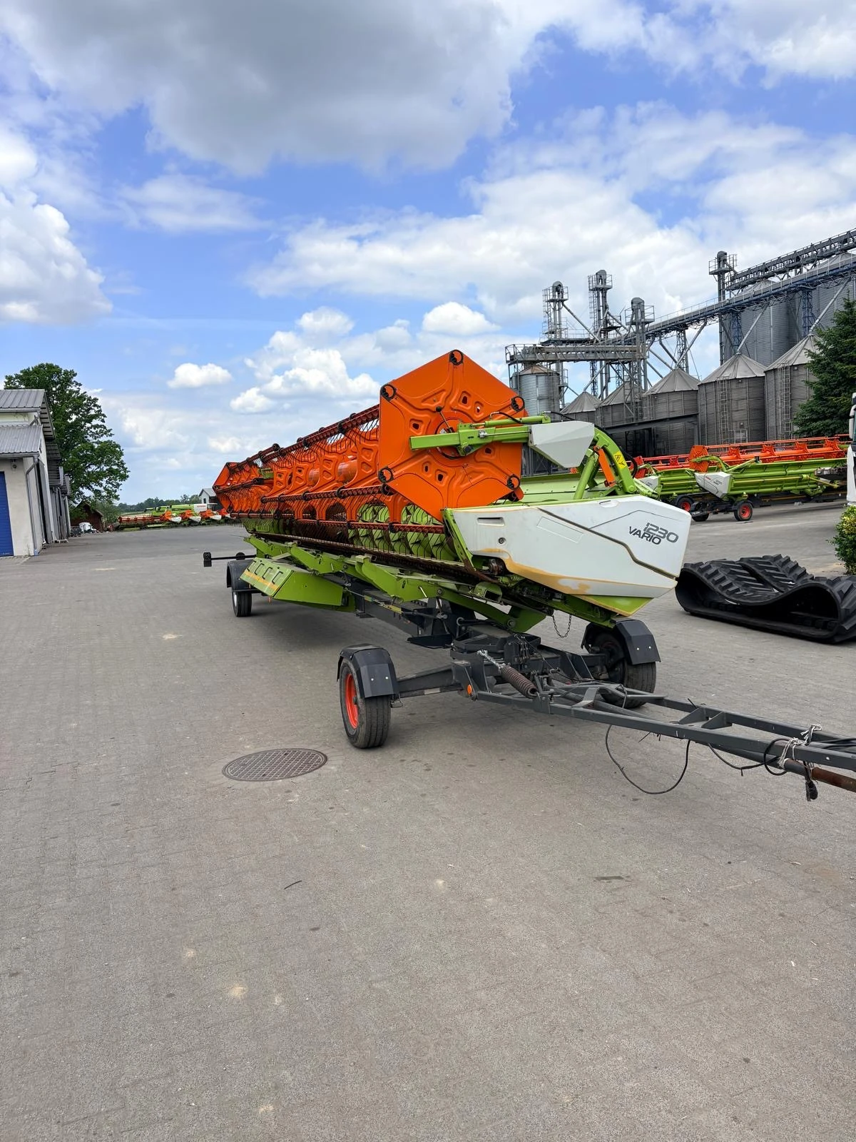 Комбайн Claas LEXION 770 + CLAAS VARIO 1230 ЛИЗИНГ, снимка 9 - Селскостопанска техника - 55134925