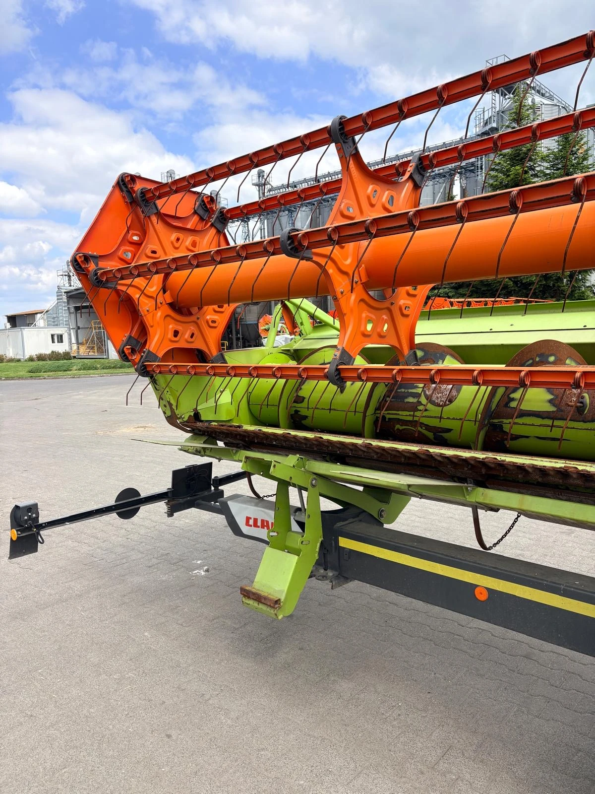 Комбайн Claas LEXION 770 + CLAAS VARIO 1230 ЛИЗИНГ, снимка 13 - Селскостопанска техника - 55134925