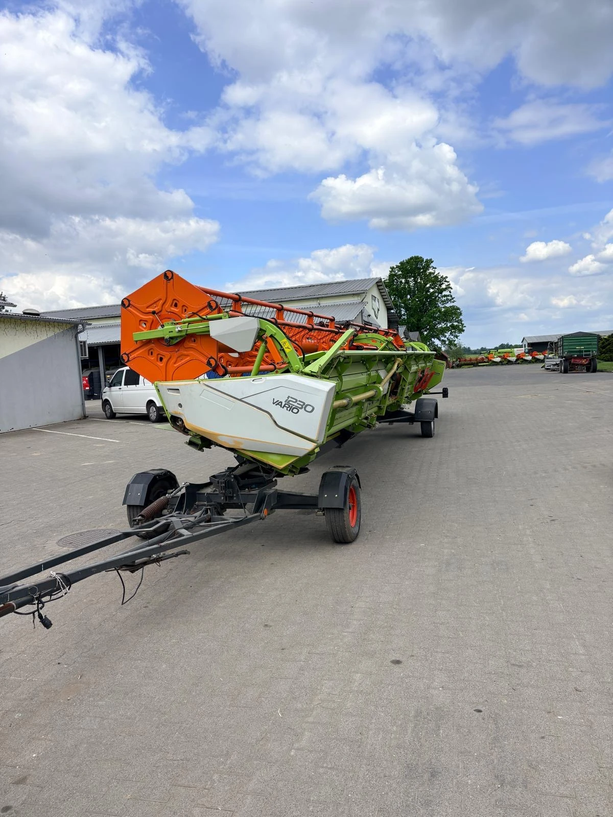 Комбайн Claas LEXION 770 + CLAAS VARIO 1230 ЛИЗИНГ, снимка 15 - Селскостопанска техника - 55134925
