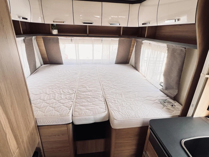 Каравана Burstner Averso Plus 520 6 местна Kиматик Мувър Тента, снимка 10 - Каравани и кемпери - 51141704