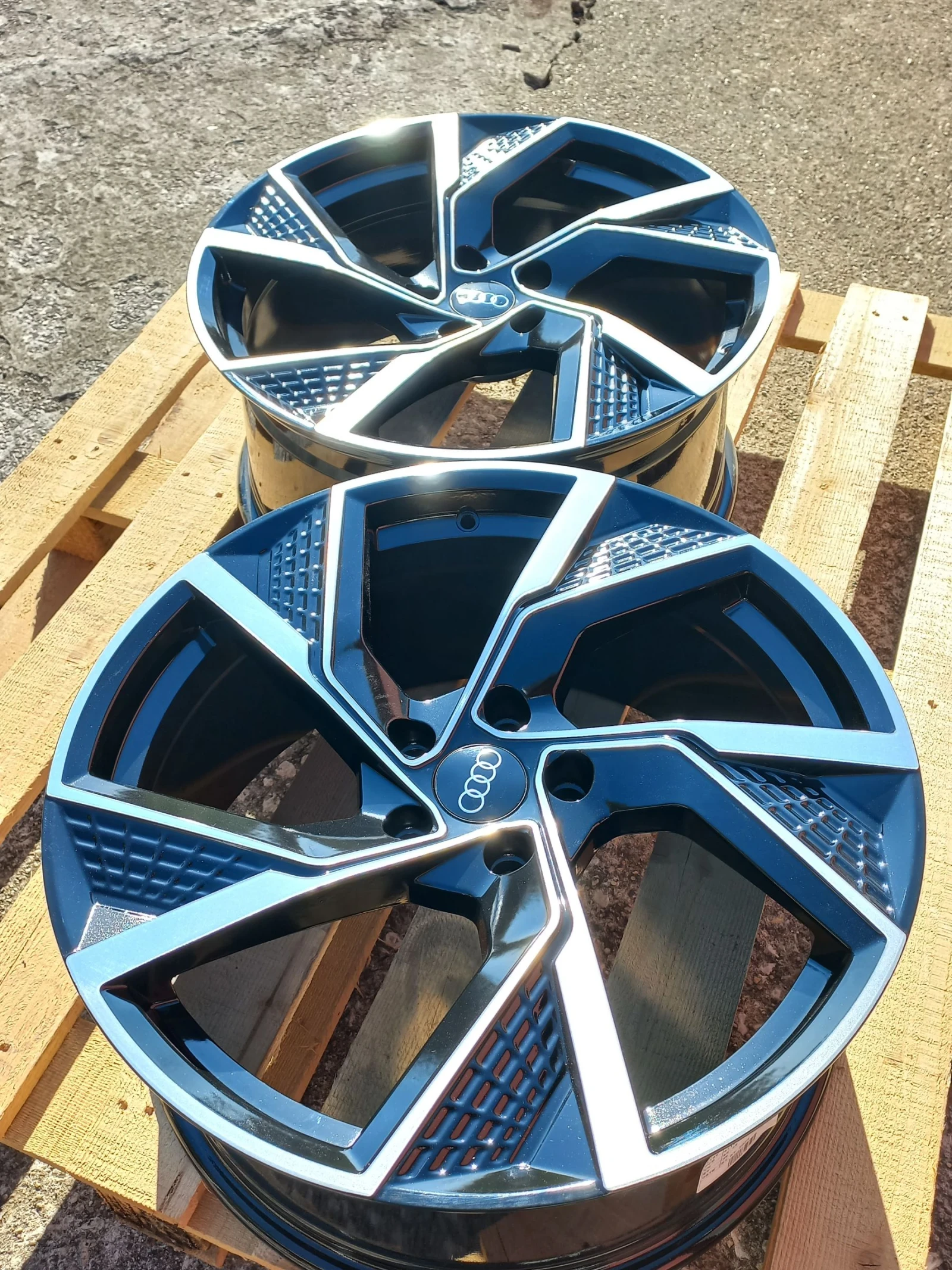   Audi | Mobile.bg   2