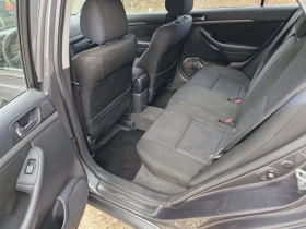 Toyota Avensis 1.8 бензин 129к.с. Навигация, Фейслифт, Климатрони, снимка 14