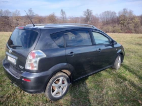 Toyota Corolla verso, снимка 4