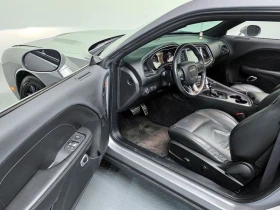 Dodge Challenger 5.7 T Automatic, снимка 10