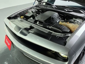 Dodge Challenger 5.7 T Automatic, снимка 6