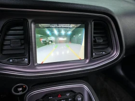 Dodge Challenger 5.7 T Automatic, снимка 17