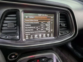 Dodge Challenger 5.7 T Automatic, снимка 13
