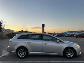 Toyota Avensis 2.0D-4D* 126кс* Navi* EURO5* , снимка 8