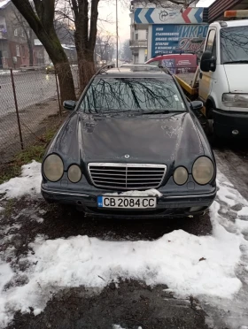 Mercedes-Benz E 320, снимка 1