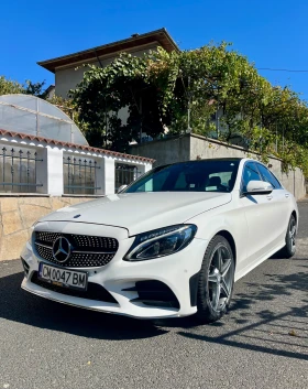 Mercedes-Benz C 300 4MATIC AMG Line / Burmester / Панорама / 89 000 км