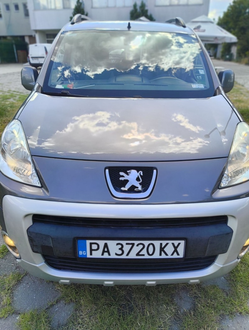 Peugeot Partner, снимка 16 - Автомобили и джипове - 46439239