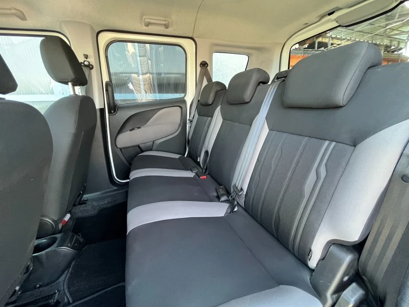 Fiat Doblo 1.4i + Климатик, снимка 11 - Автомобили и джипове - 46592371