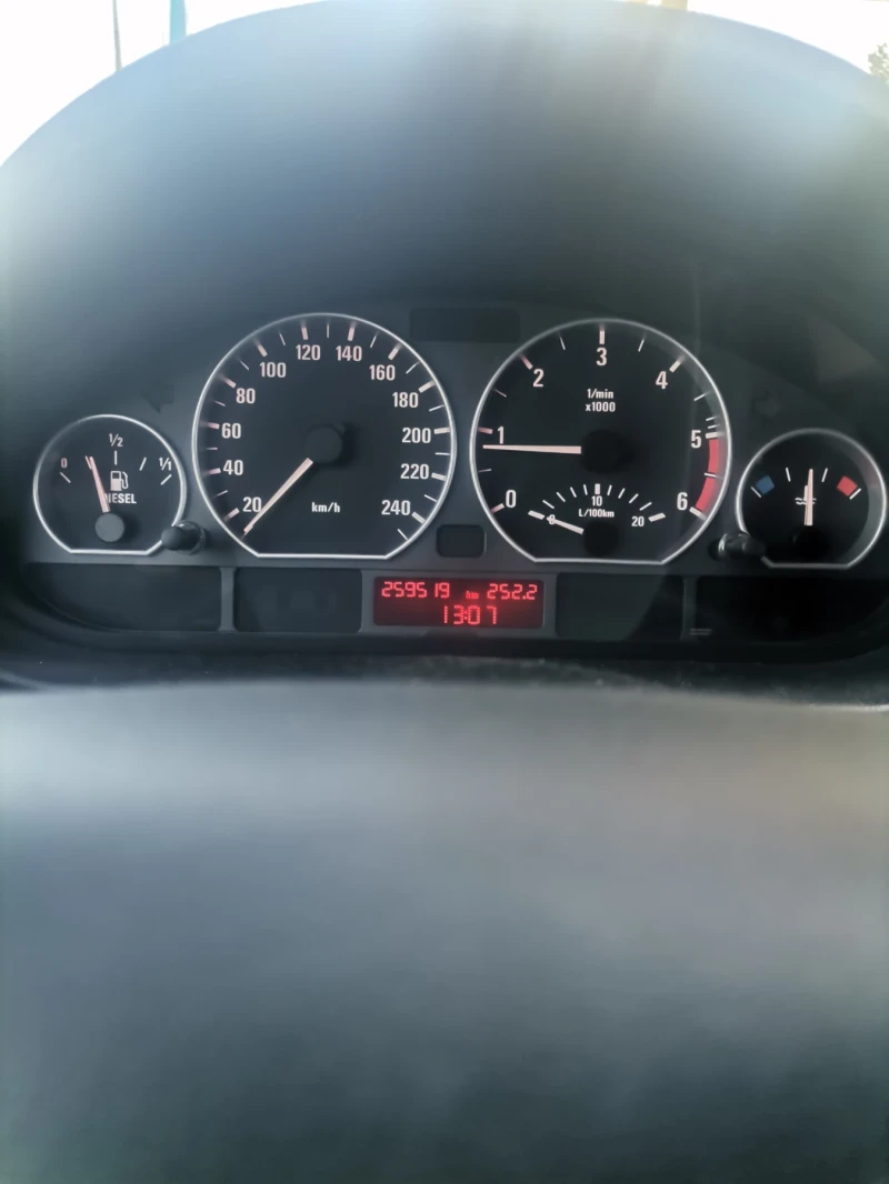 BMW 318 УНИКАТ, снимка 10 - Автомобили и джипове - 52888032