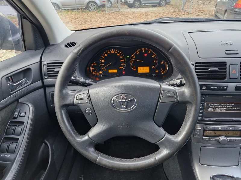 Toyota Avensis 1.8 бензин 129к.с. Навигация, Фейслифт, Климатрони, снимка 9 - Автомобили и джипове - 52593639