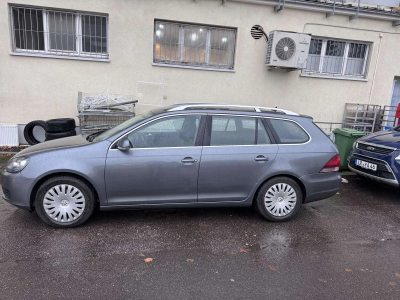 VW Golf, снимка 2 - Автомобили и джипове - 52627677