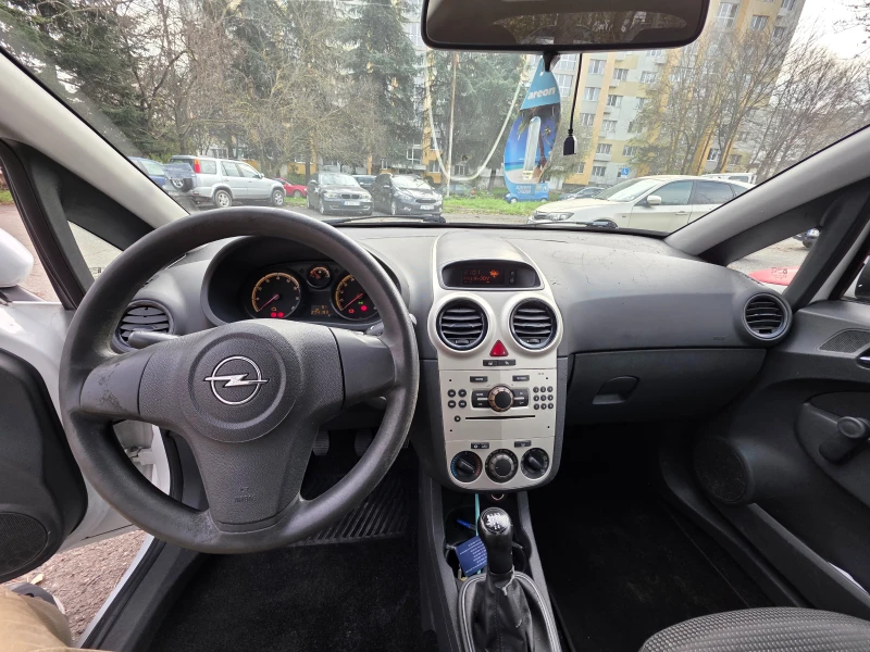 Opel Corsa, снимка 15 - Автомобили и джипове - 52727858