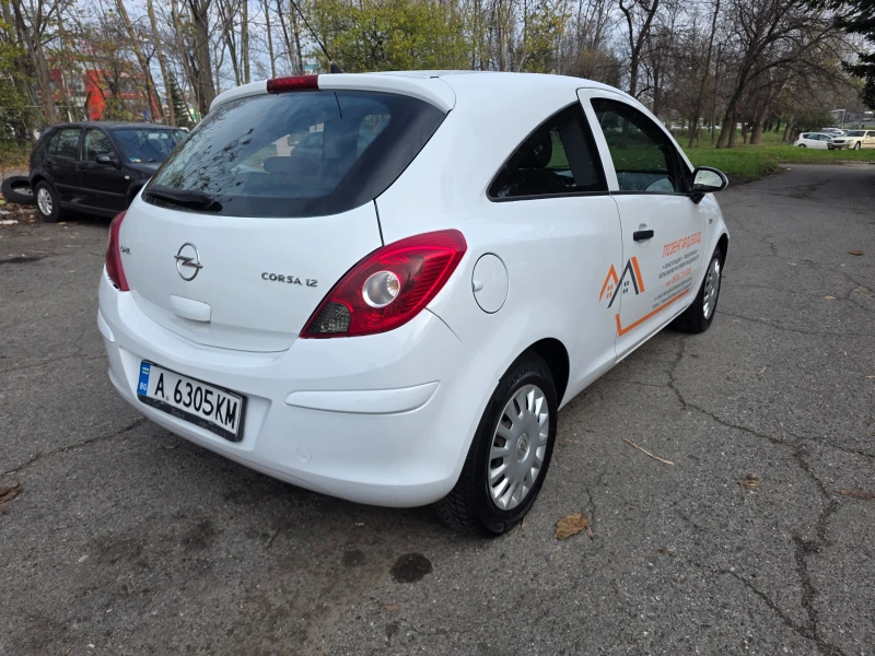 Opel Corsa, снимка 6 - Автомобили и джипове - 52727858