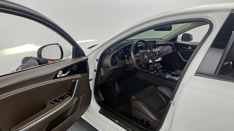 Kia Stinger 2.0T 2WD PRIME autogeorge.com, снимка 10 - Автомобили и джипове - 53261041