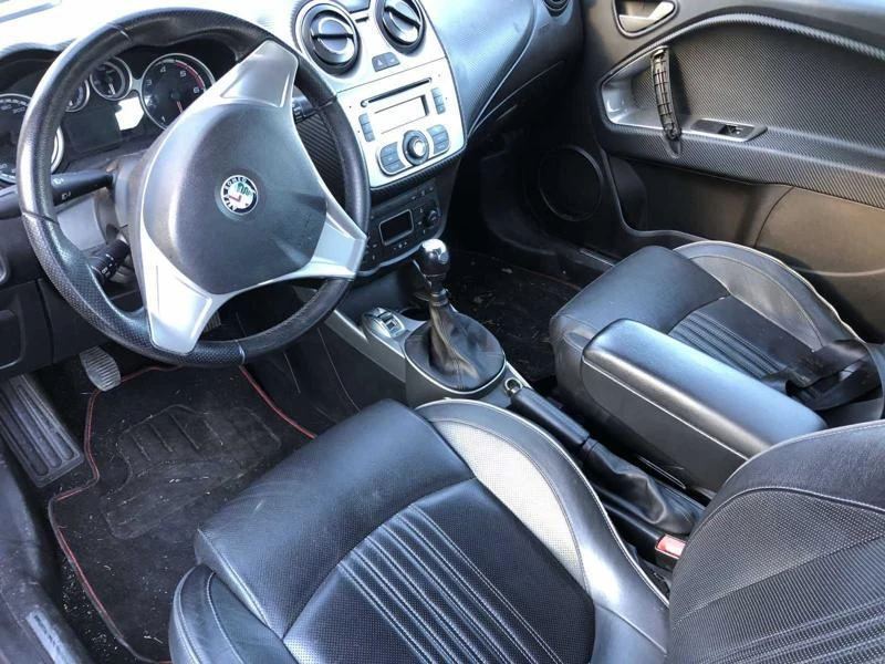 Alfa Romeo MiTo 1.6 JTD, снимка 5 - Автомобили и джипове - 35073629