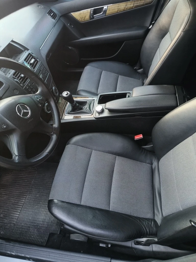 Mercedes-Benz C 220 646 двигател , снимка 2 - Автомобили и джипове - 56140431