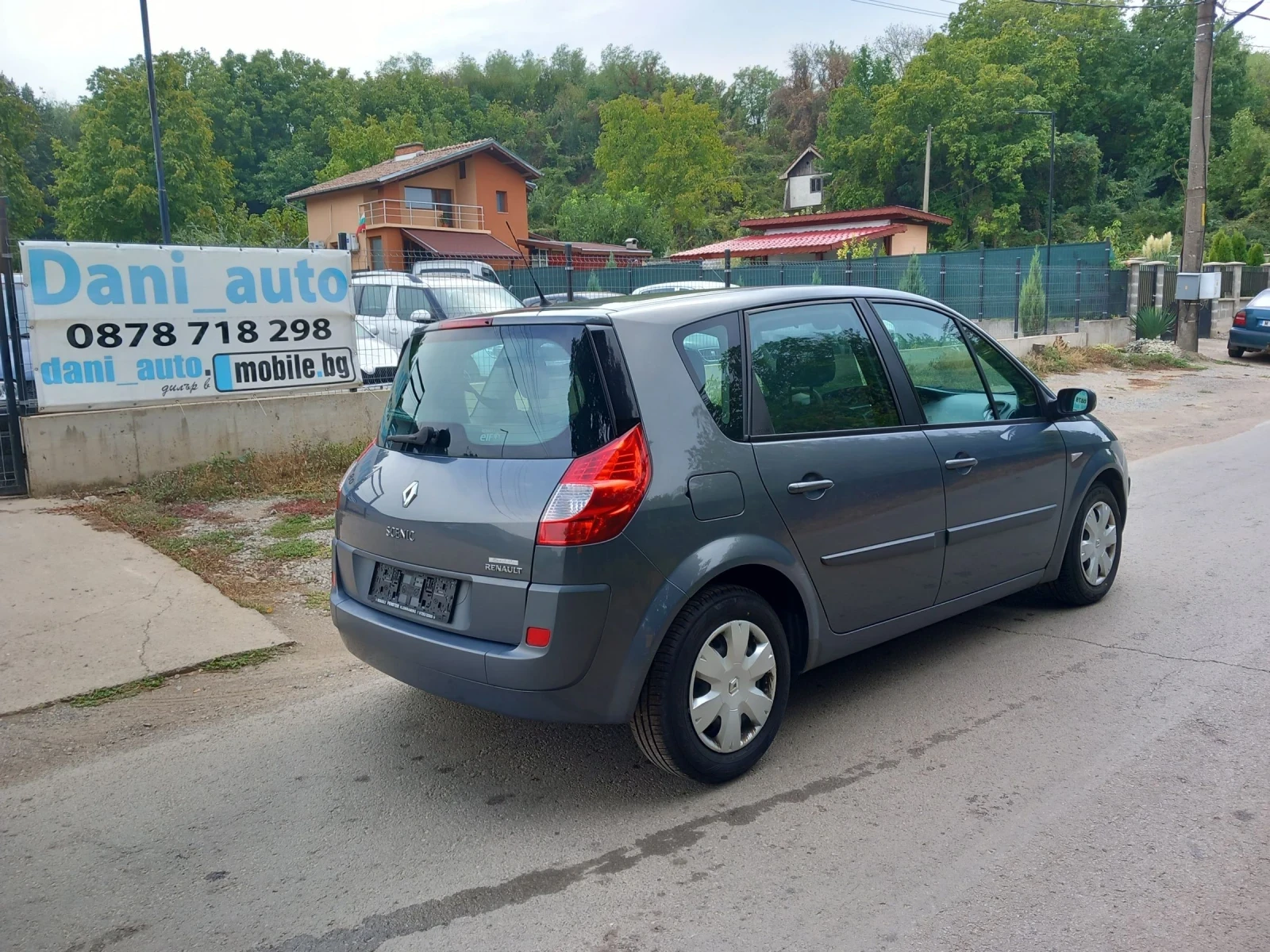 Renault Scenic 1.4i 98ks.feislift - изображение 5