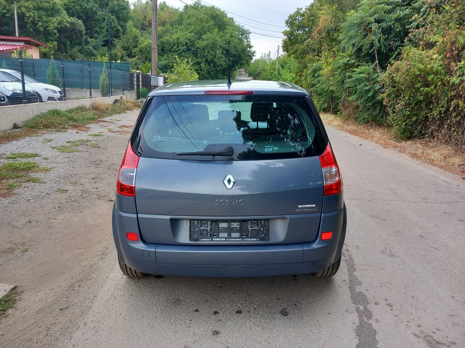 Renault Scenic 1.4i 98ks.feislift - изображение 7