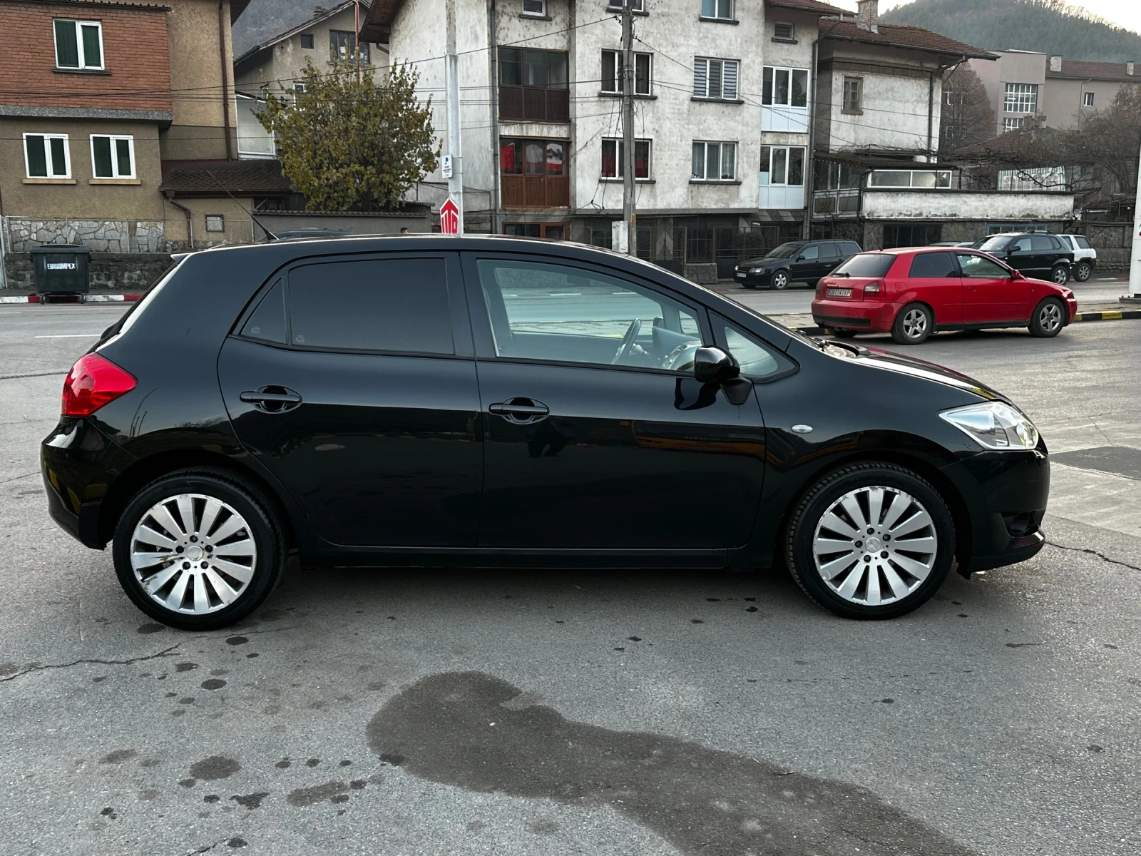 Toyota Auris 2.0d4d FACELIFT/ КСЕНОН - изображение 7