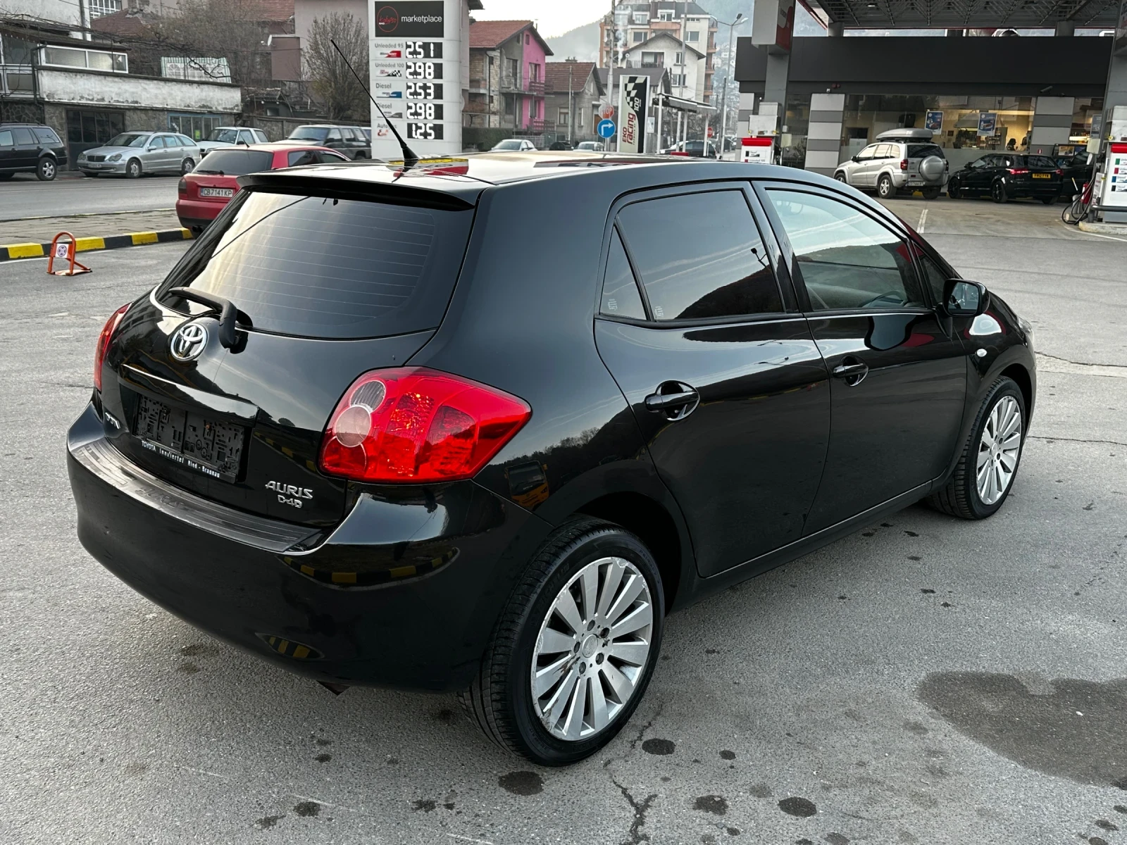 Toyota Auris 2.0d4d FACELIFT/ КСЕНОН - изображение 6