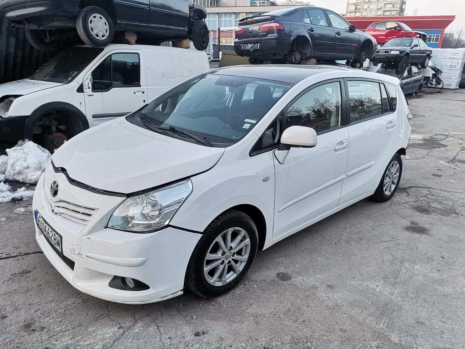 Toyota Verso 2.0 D4D | Mobile.bg — изображение 1