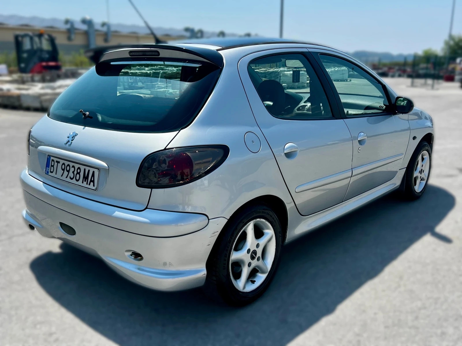 Peugeot 206 1.6 HDi / 110 к.с. - изображение 4