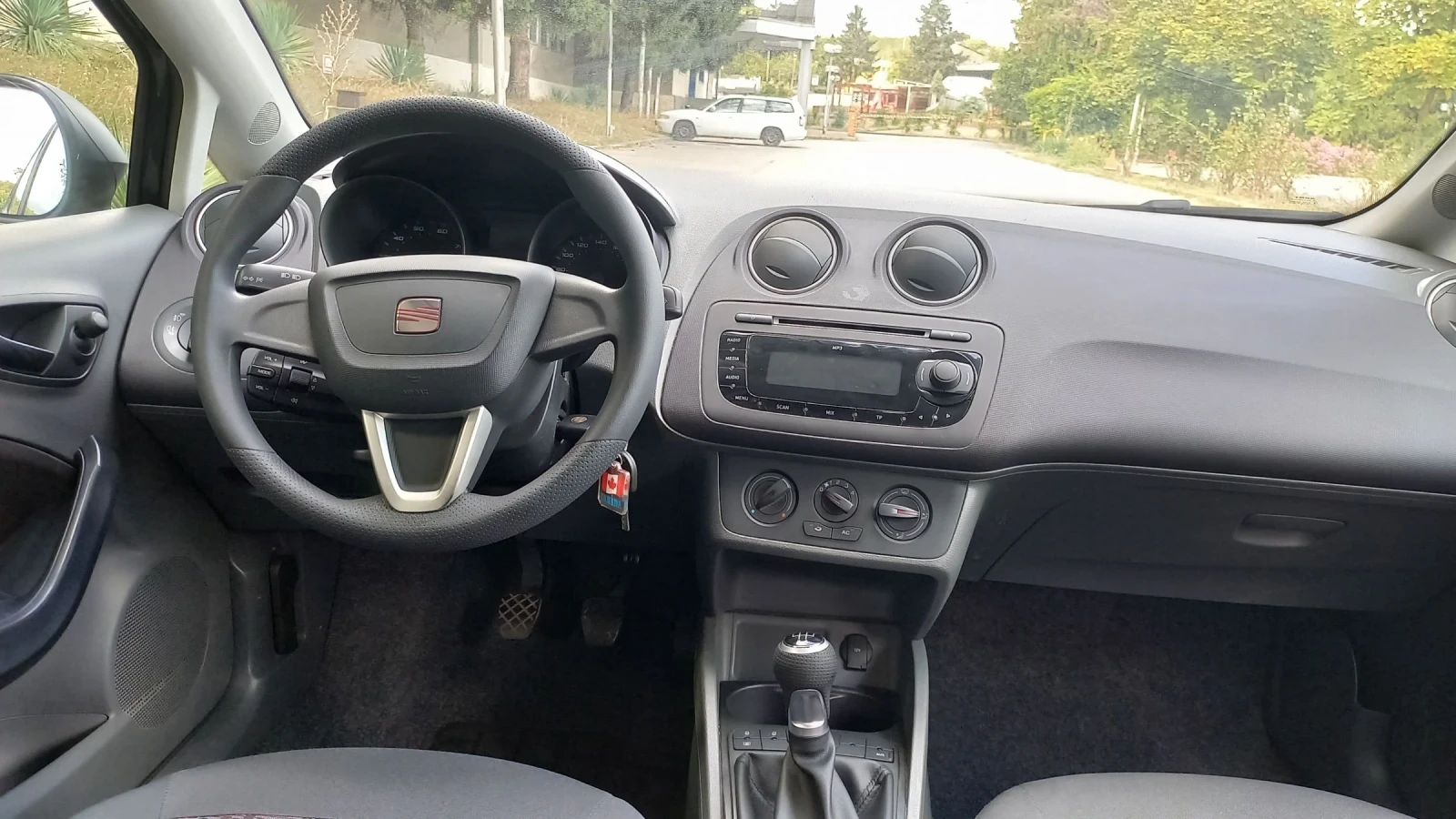 Seat Ibiza 1, 4i 86кс  - изображение 9