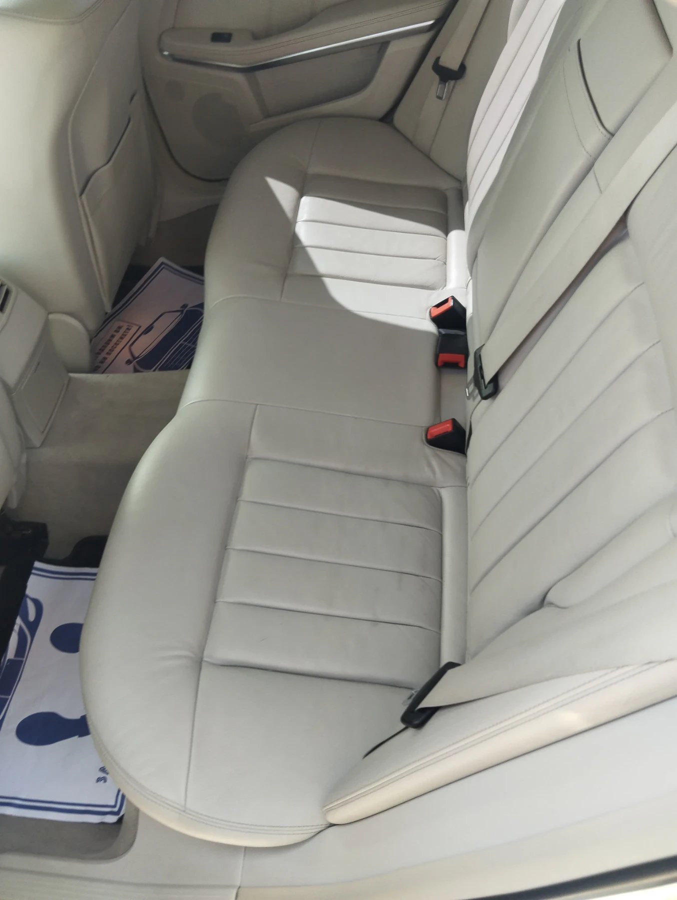 Mercedes-Benz E 220 АВТОМАТИК EURO 5 АВТОПИЛОТ НАВИГАЦИЯ , снимка 13 - Автомобили и джипове - 52926375