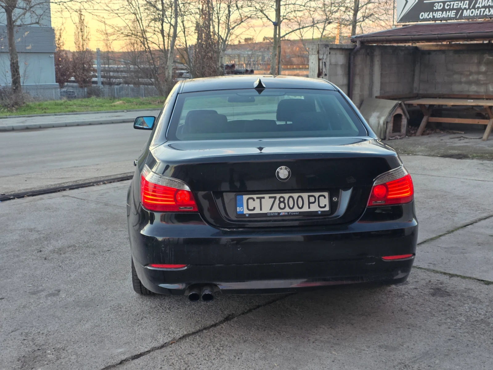 BMW 523 2.5i 190hp - изображение 5