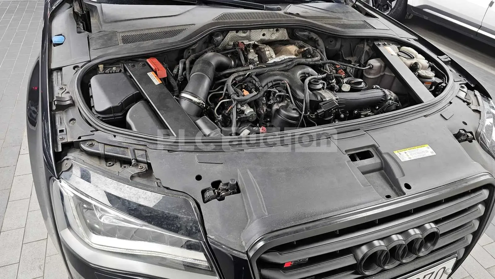 Audi A8, снимка 6 - Автомобили и джипове - 54141371