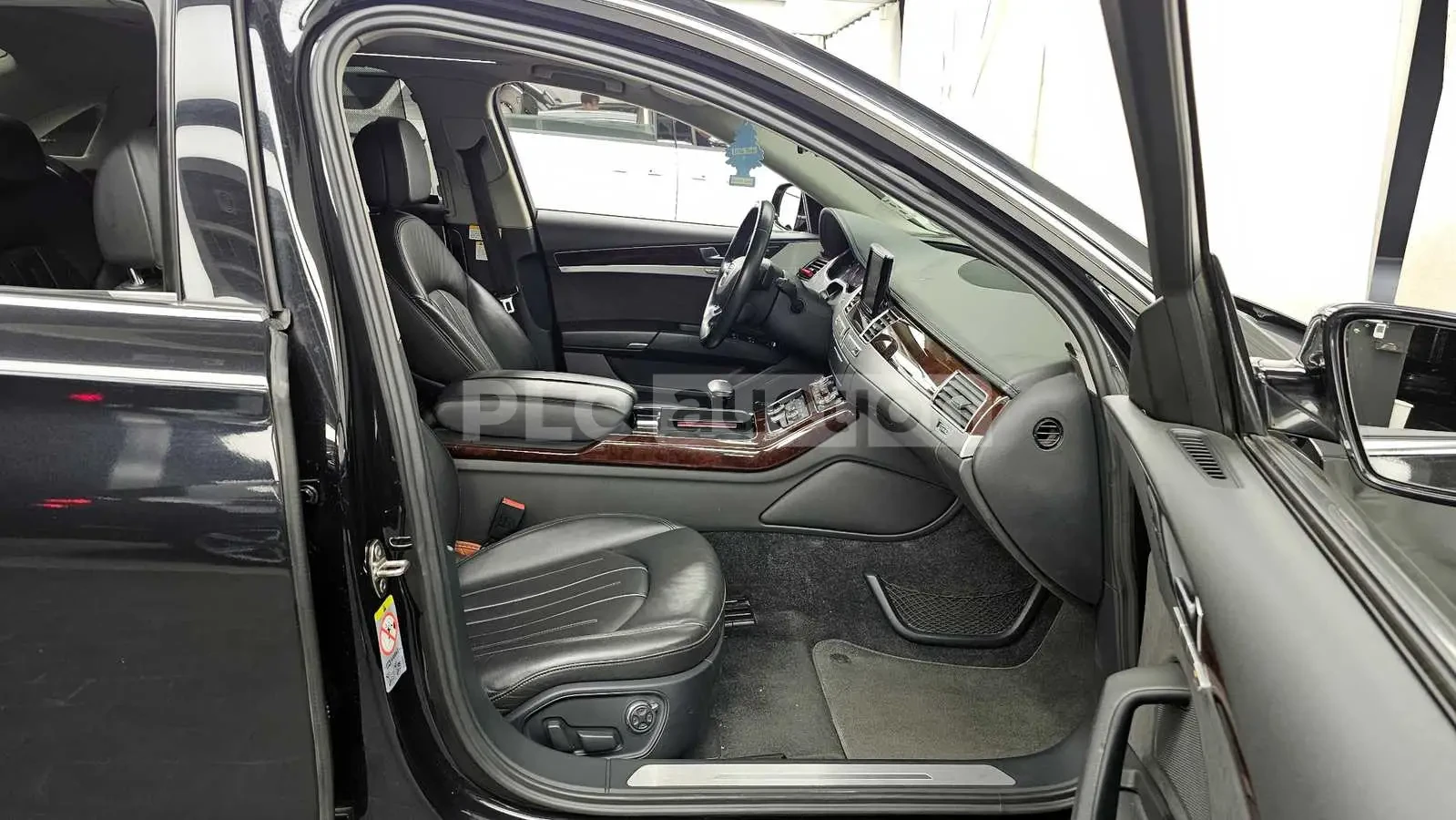 Audi A8, снимка 11 - Автомобили и джипове - 54141371