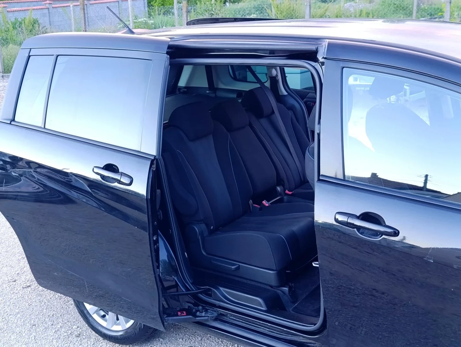Mazda 5 1, 6 dizel, снимка 11 - Автомобили и джипове - 55016562