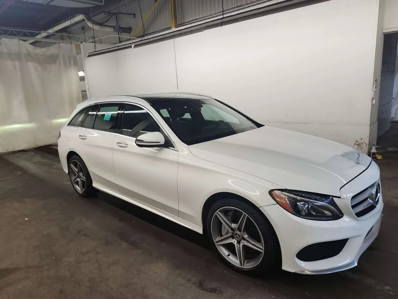 Mercedes-Benz C 300 * ПОДГРЕВ * ПАНОРАМА * ПРЕДСТАВИТЕЛСТВО, снимка 3 - Автомобили и джипове - 55194008