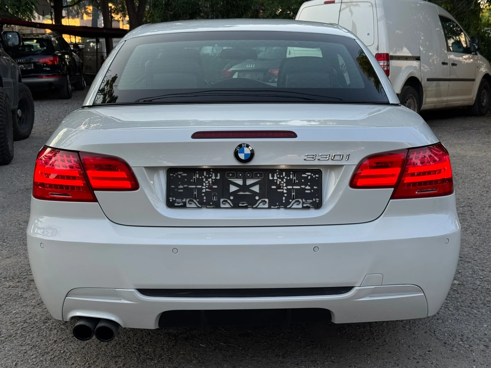 BMW 330 M ! Кабрио/Твърд Таван! Ръчка!!, снимка 7 - Автомобили и джипове - 55249267
