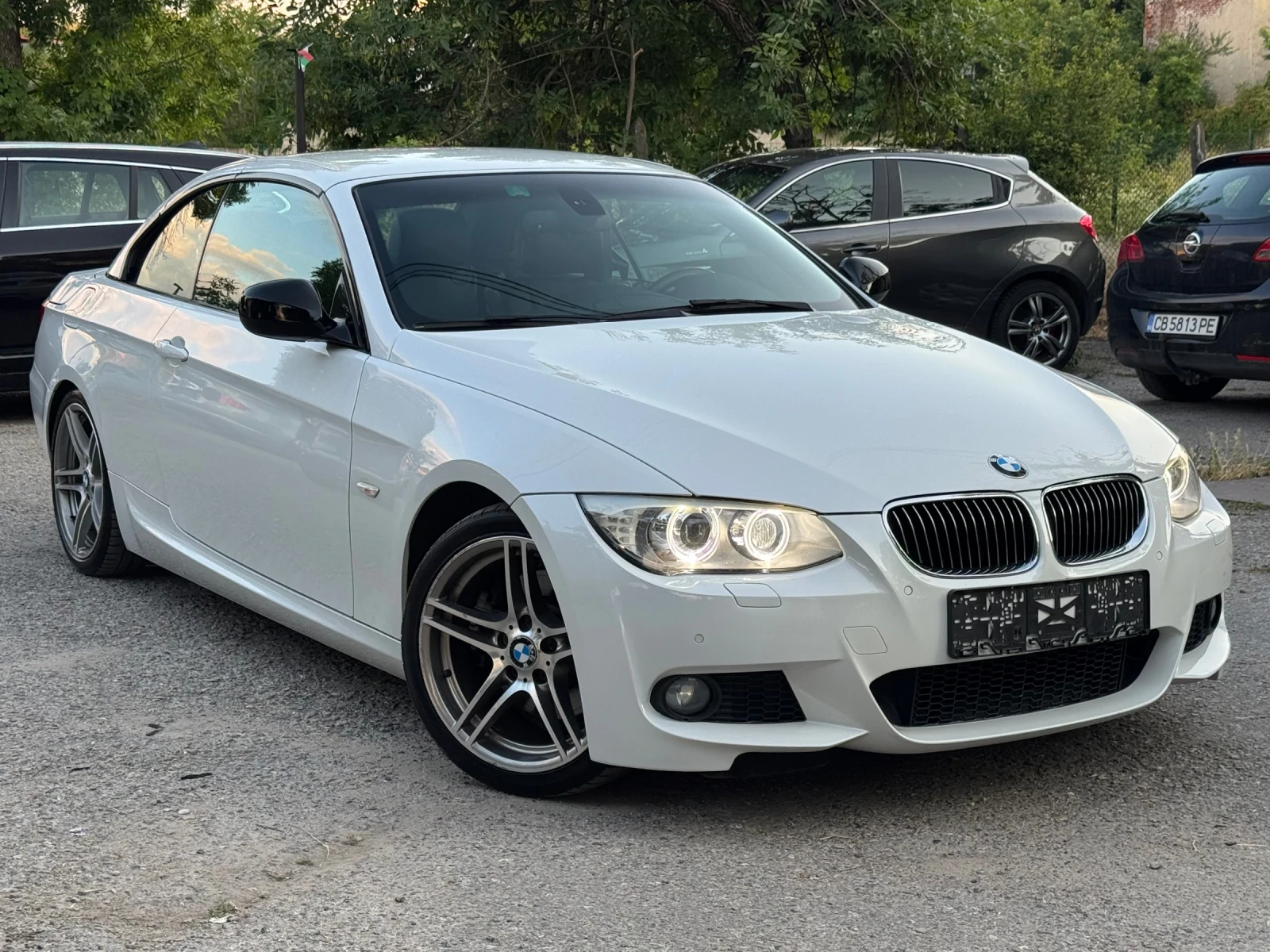BMW 330 M ! Кабрио/Твърд Таван! Ръчка!!, снимка 2 - Автомобили и джипове - 55249267