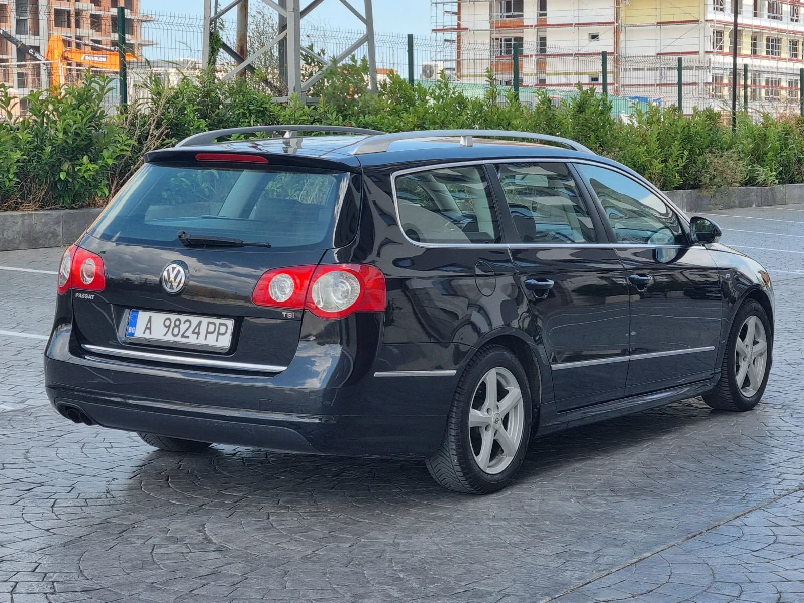 VW Passat R-Line, снимка 4 - Автомобили и джипове - 55450666