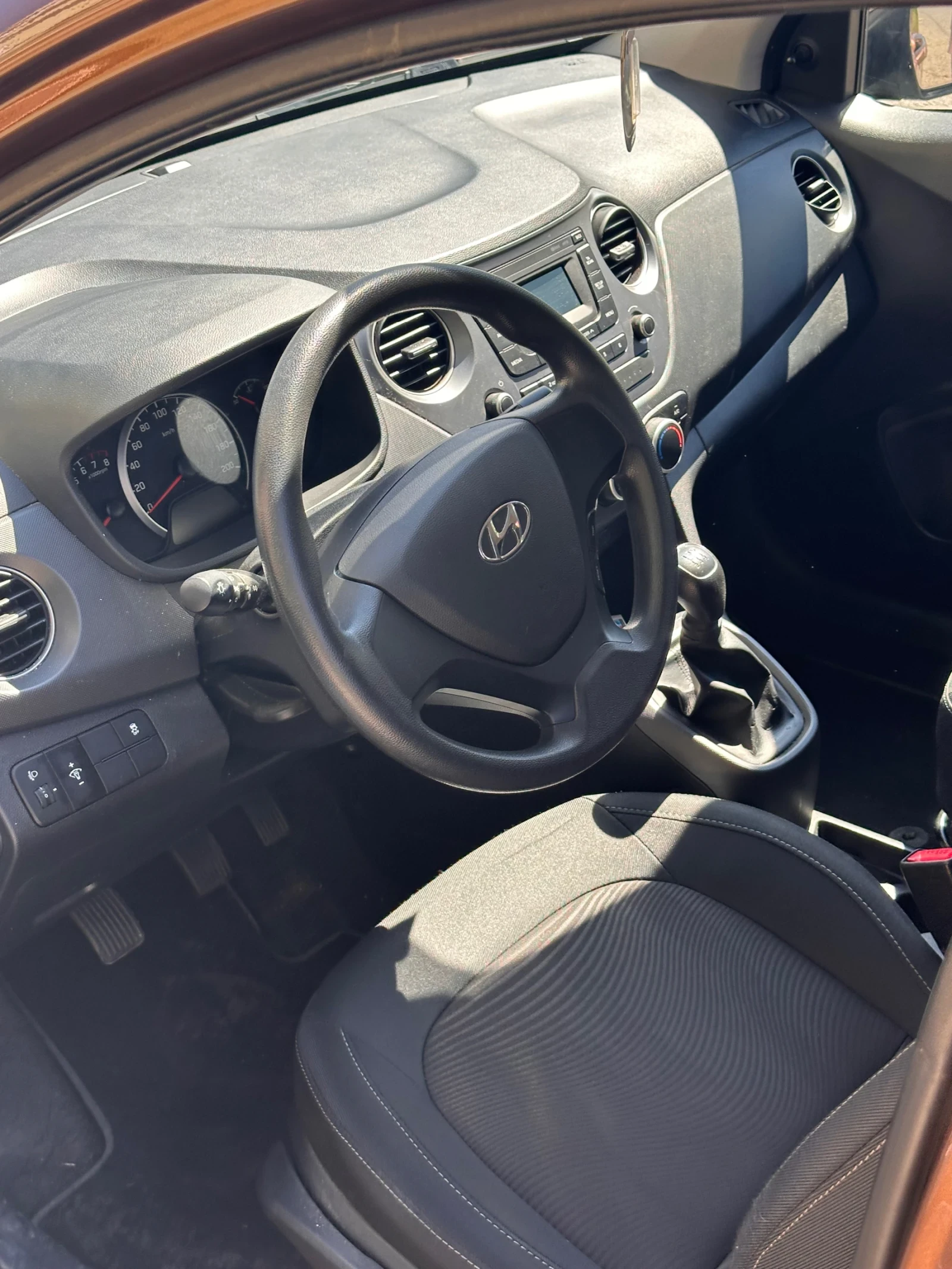 Hyundai I10, снимка 6 - Автомобили и джипове - 55749203