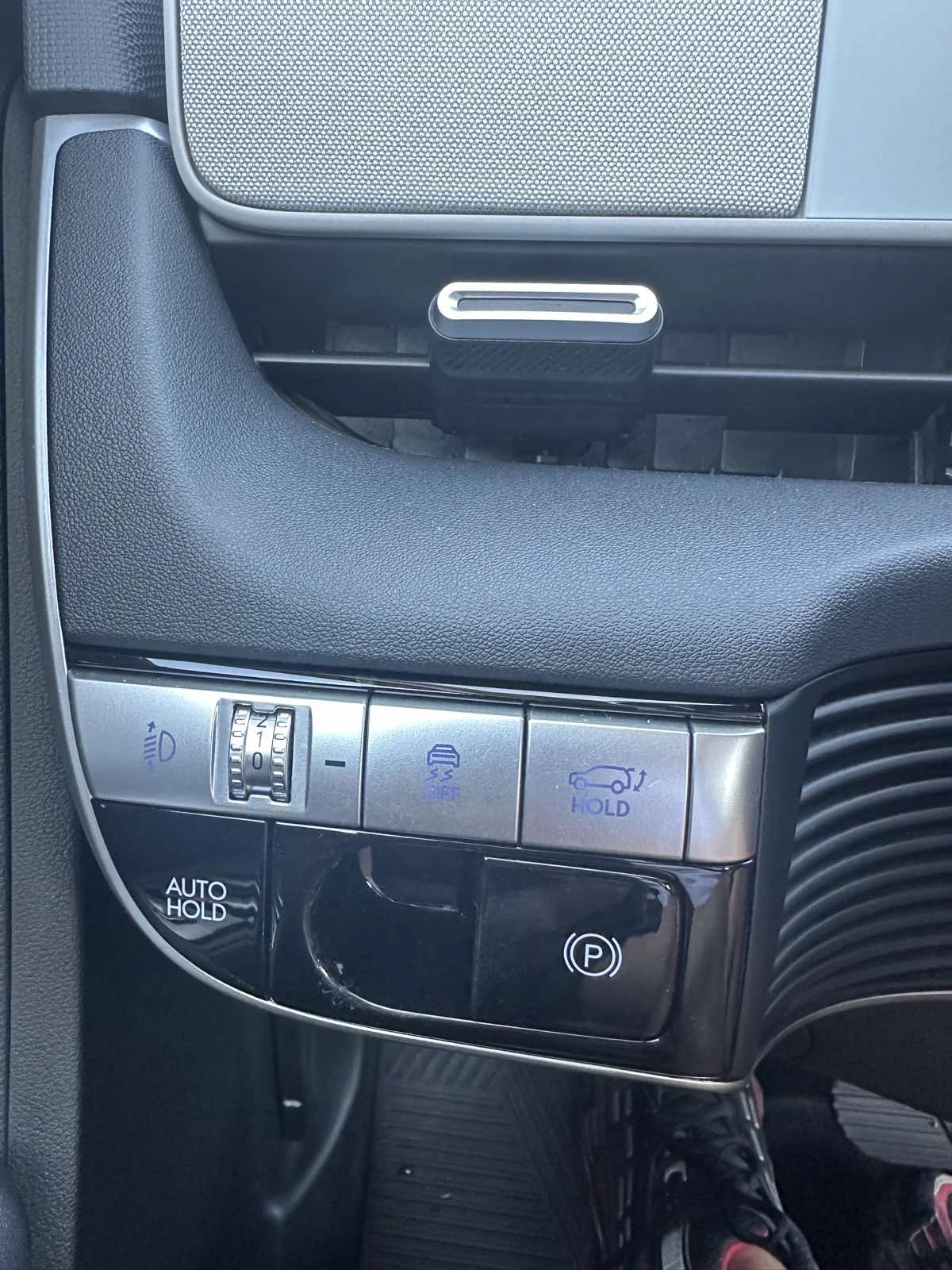 Hyundai Ioniq 5 72.6KWh/AWD/306К.С/40000КМ/ГАРАНЦИЯ, снимка 15 - Автомобили и джипове - 56072461