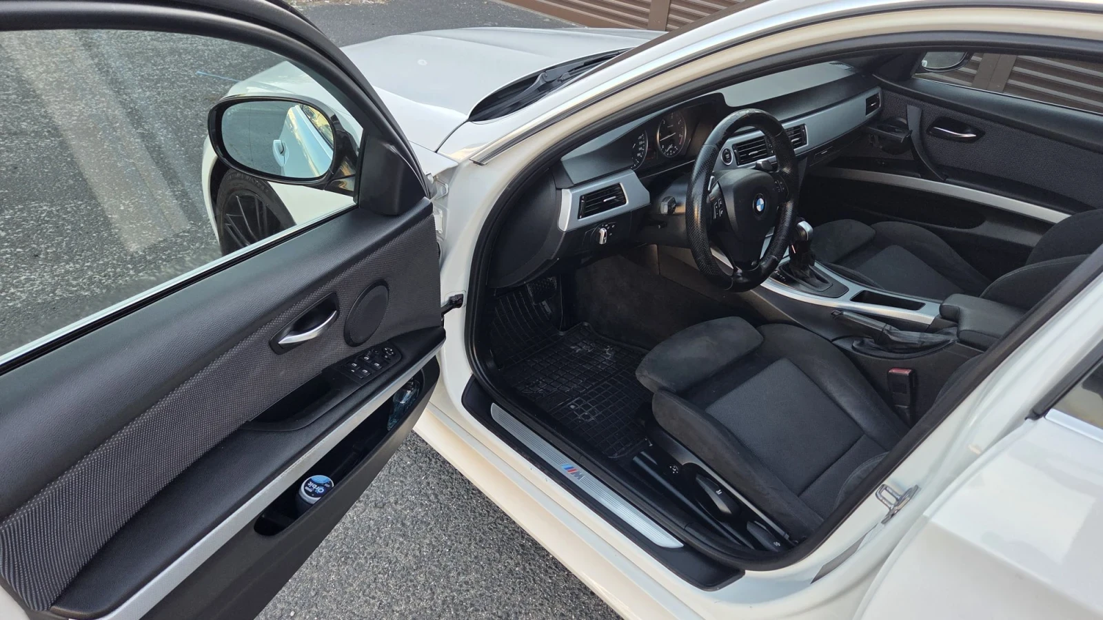 BMW 330 BARTER , снимка 11 - Автомобили и джипове - 56348837