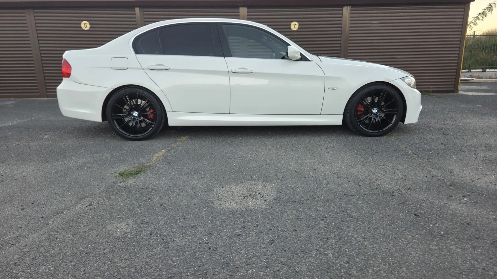 BMW 330 BARTER , снимка 5 - Автомобили и джипове - 56348837