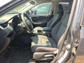 Toyota Rav4 * HYBRID LE * CARFAX * БЕЗ ПЪРВОНАЧАЛНА ВНОСКА, снимка 5